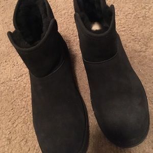 Authentic uggs boots